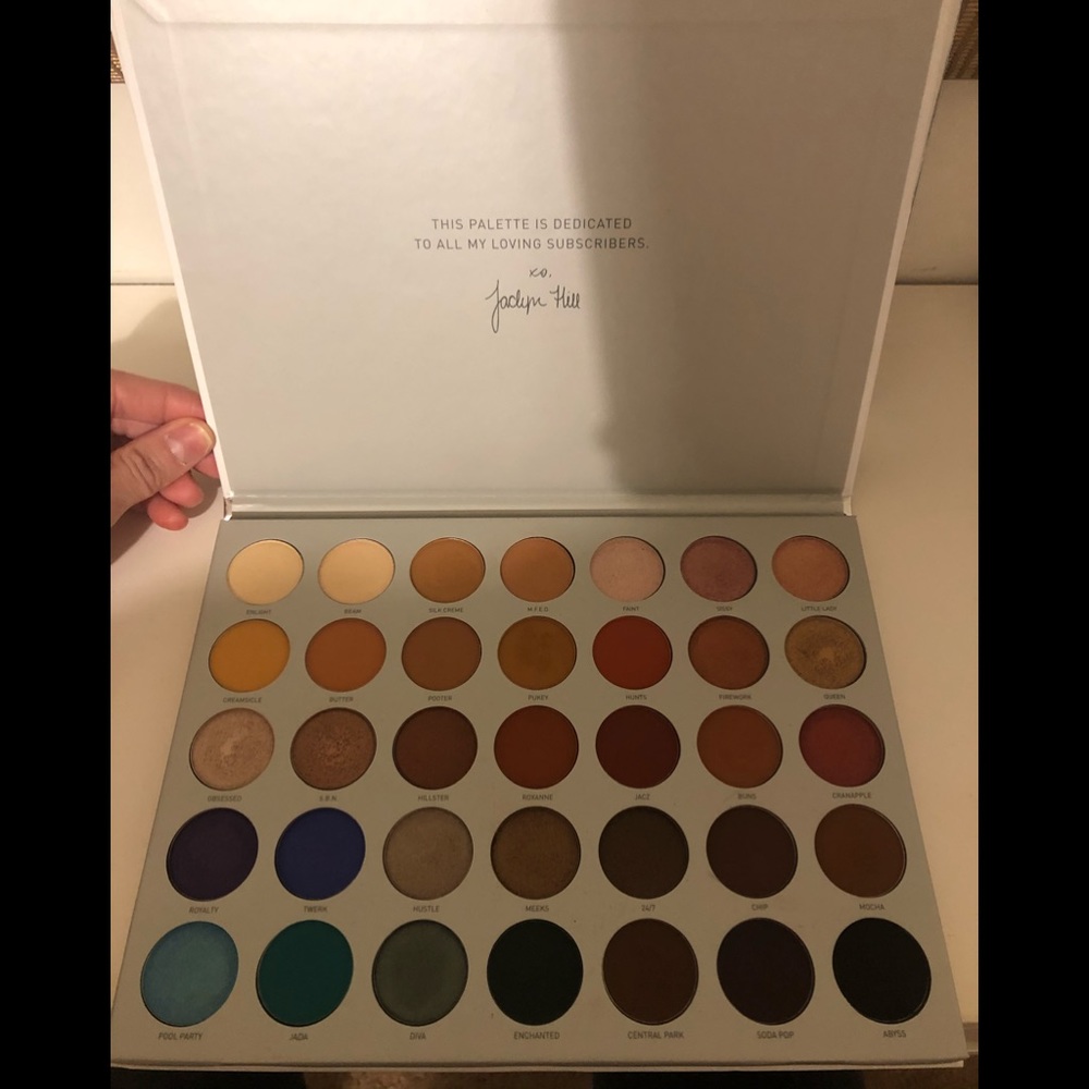 JACLYN HILL PALETTE